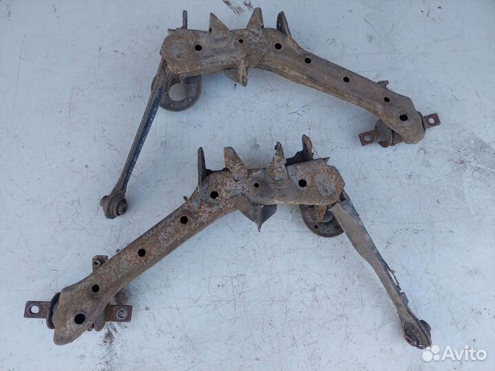 Рычаг задний на Хонду Цивик 4д