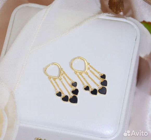 Серьги разные