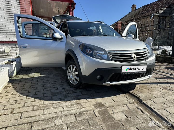 Renault Sandero Stepway 1.6 МТ, 2014, 68 200 км