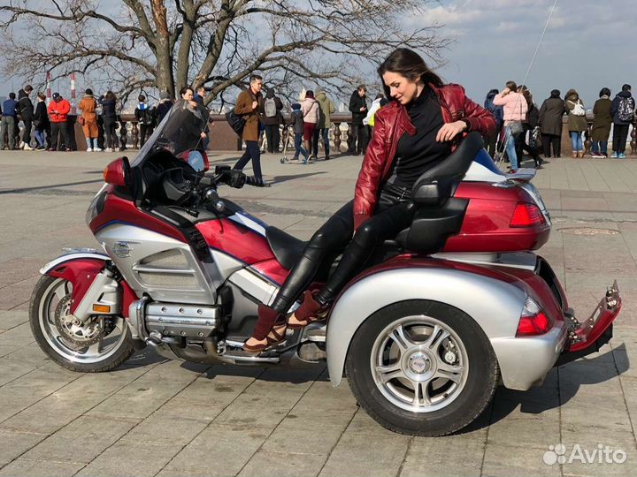 Honda Gold Wing GL 1800 Трайк. Россия. Флаг