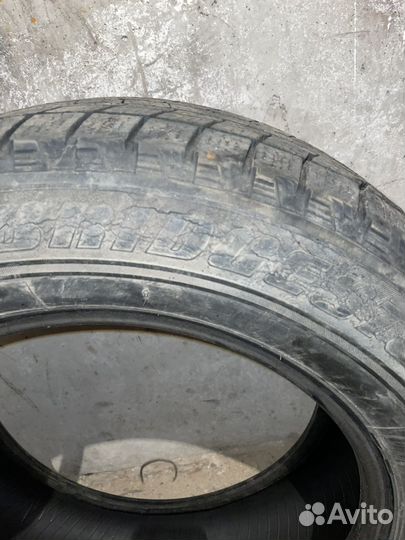 Bridgestone Blizzak Revo1 215/60 R16 95