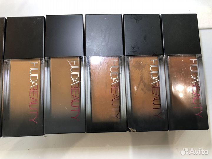 Huda Beauty Крем тональный оригинал
