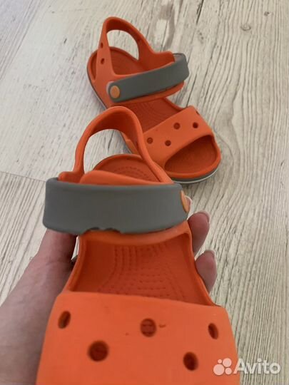 Сандалии crocs c13