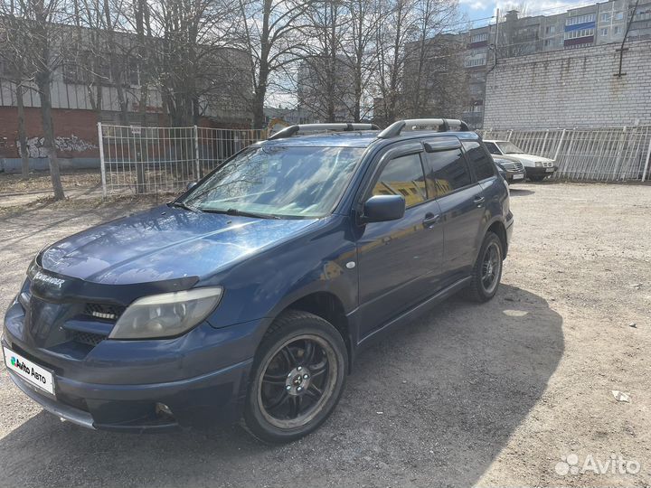 Mitsubishi Outlander 2.4 AT, 2004, 272 000 км