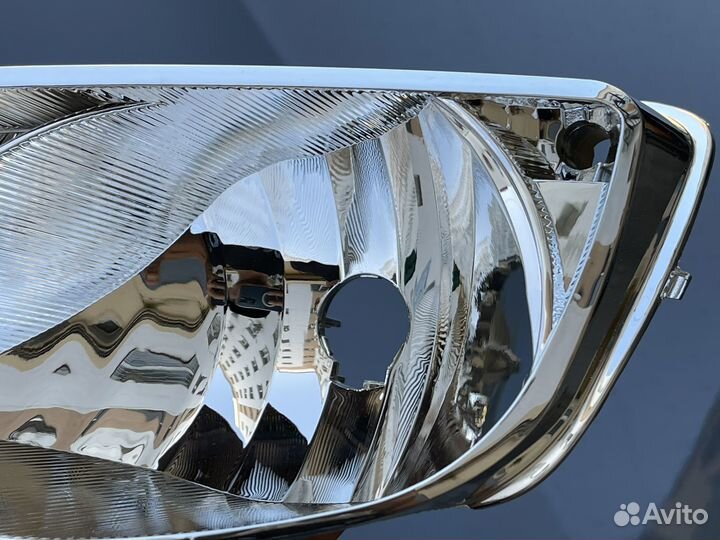 Отражатели фар ford focus 3 две штуки