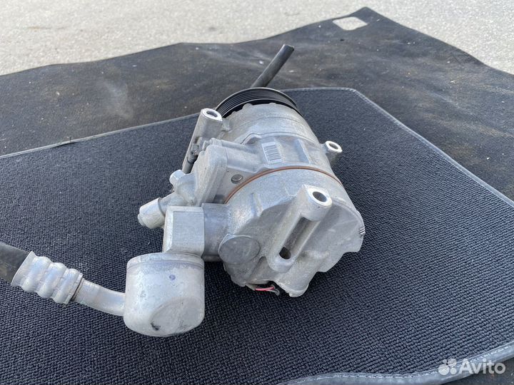 Компрессор кондиционера Mercedes w212 оригинал