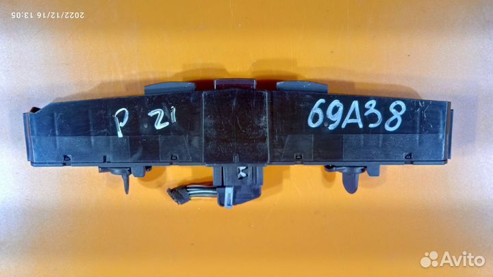 Кнопка аварийной сигнализации для Opel Astra H