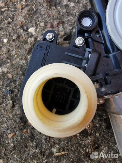 Стеклоподъемник toyota camry 40