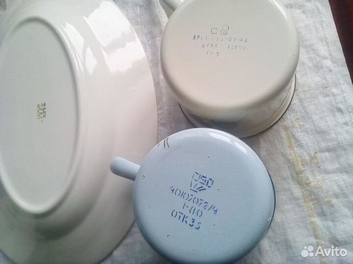 Кружки блюдо чайник эмалированный СССР