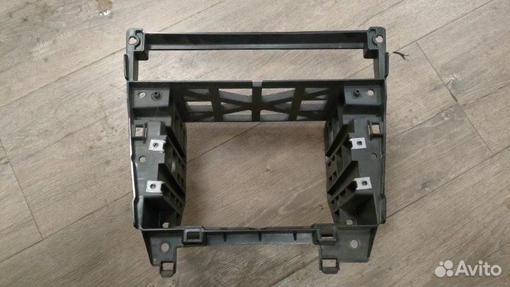 Рамка магнитолы Bmw 530 D E61 M57N 306D2EU4 2004