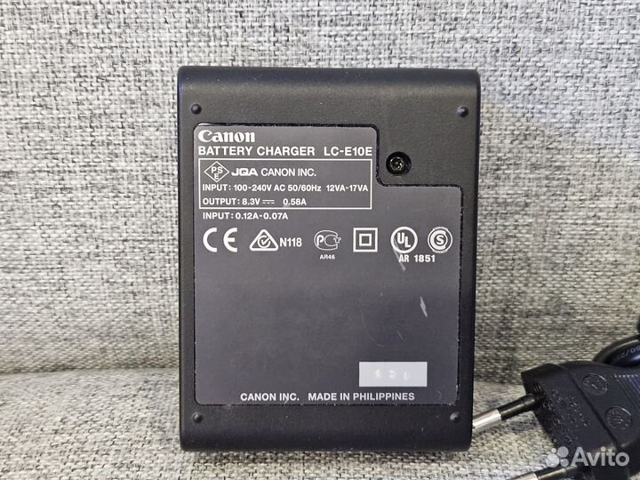 Акб+З/У Canon E10