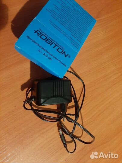 Адаптер/блок питания robiton B12-500 зарядное