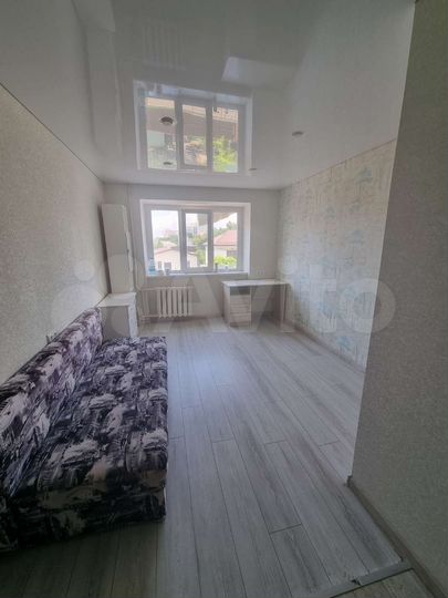 Комната 17 м² в 2-к., 3/5 эт.