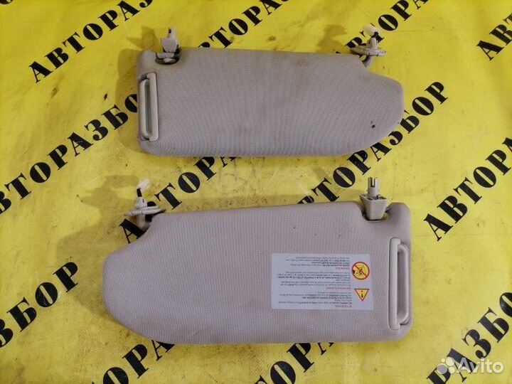 Козырек солнцезащитный Infiniti G35 (V36)