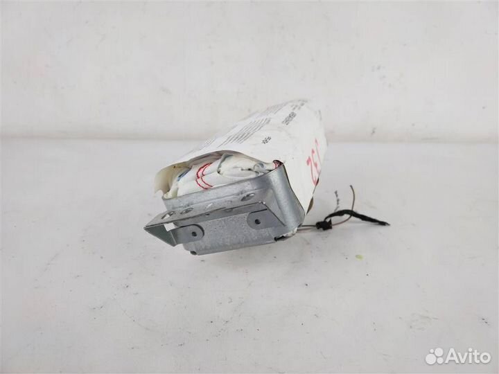 Подушка безопасности пассажирская (в торпедо) ауд