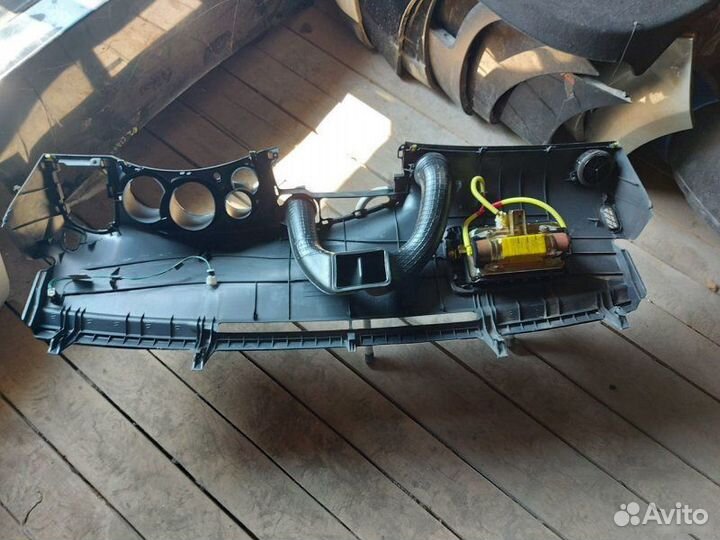 Торпедо Pontiac Vibe