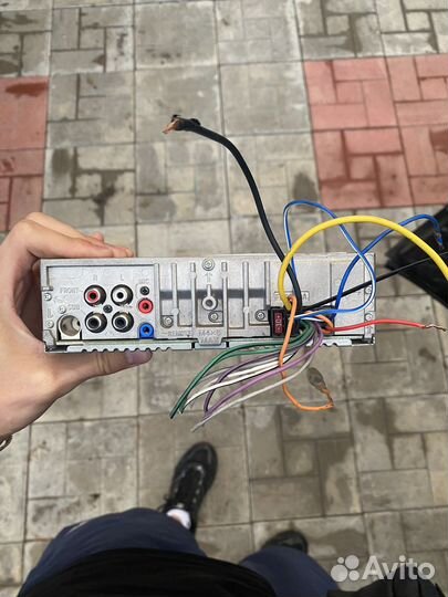 Магнитола Alpine ute-201bt