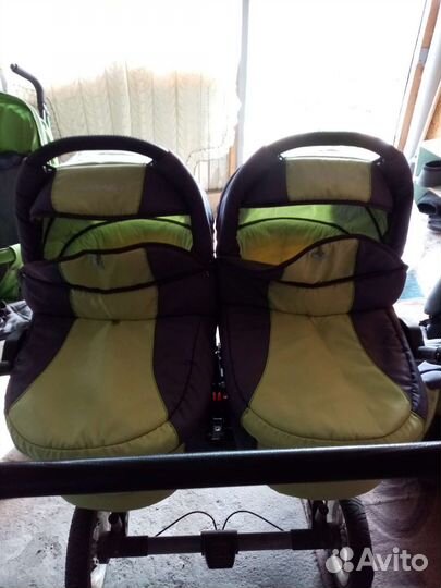 Коляска для двойни