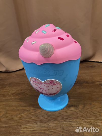 RainBoCorns, огромной яйцо единорога