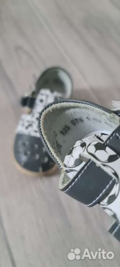 Сандали для мальчика. 22 размер