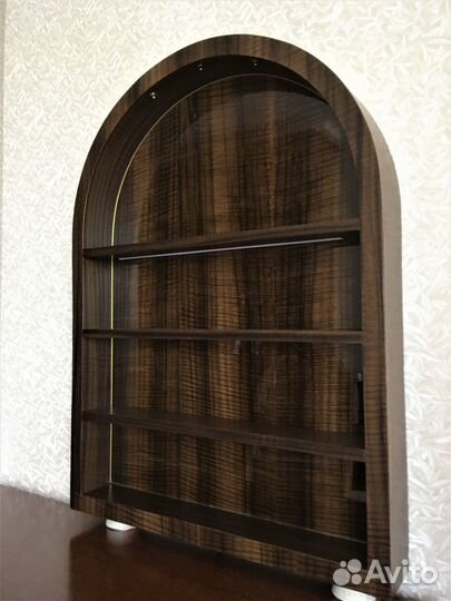 Витрина для коллекций