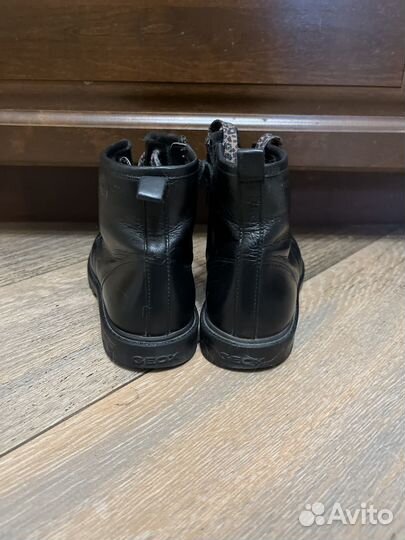 Ботинки демисезонные Geox 36 размер