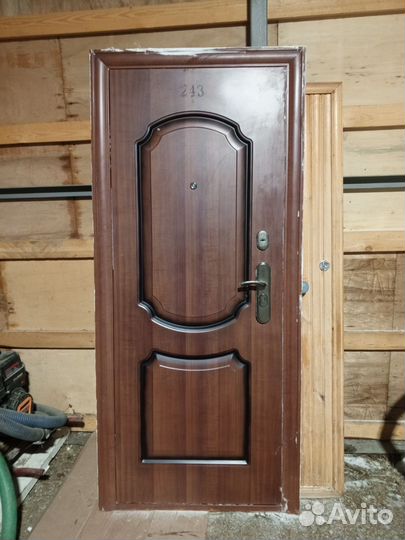 Дверь входная бу