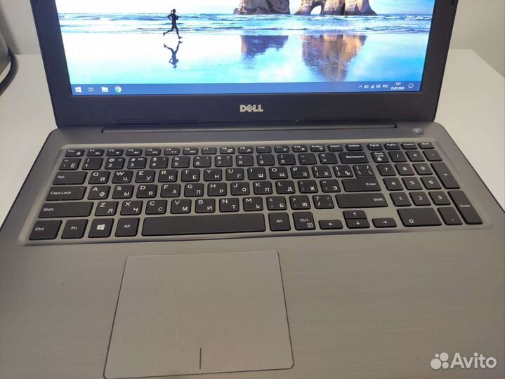Игровой ноутбук Dell 5567 с SSD 256Gb