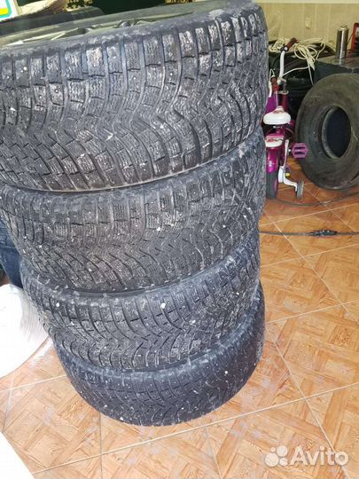 Michelin Latitude X-Ice North 3+ 285/50 R20 20C