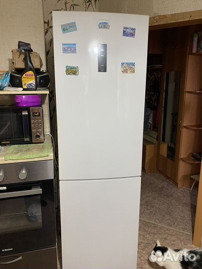 Холодильник бу Haier