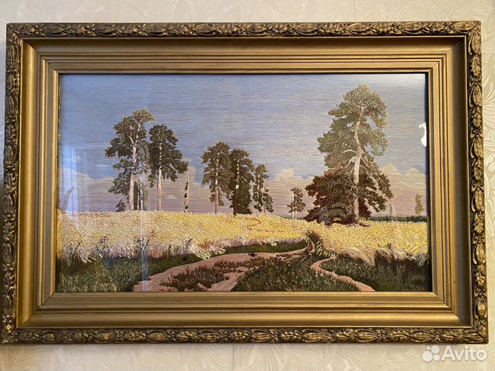 Картина вышитая шелком