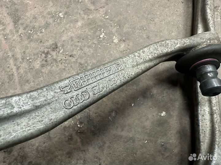 Рычаг передней подвески Audi A4 A5 Q5