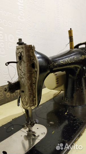 Швейная машина Singer