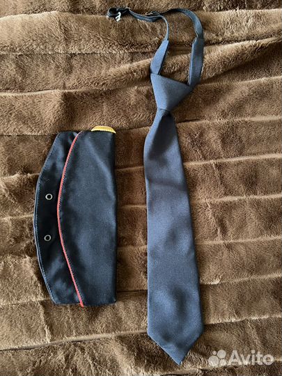 Пилотка, галстук, погоны