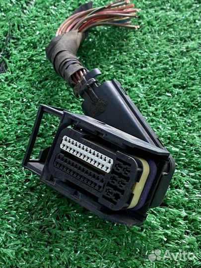 Фишка разъем Mercedes-Benz S-Class W221 273.968