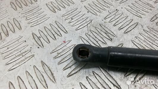 Амортизатор 3-5 двери dodge caliber (GNI02OU02)