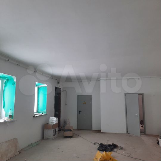 Свободного назначения, 1353 м²