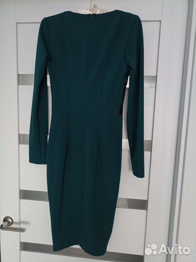 Продам новое платье