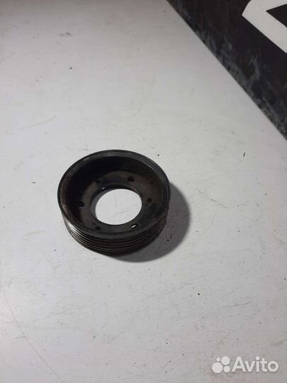 Шкив водяного насоса (помпы) Skoda Fabia
