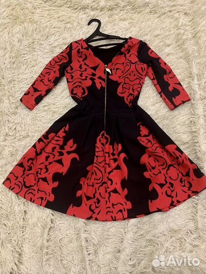 Платье 44 размер