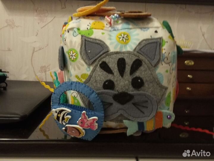 Развивающий кубик,чей нос