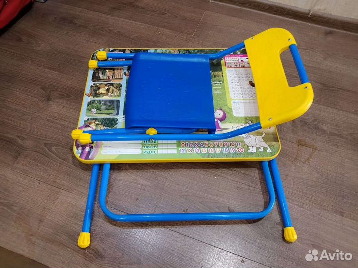 Детский стол и стул