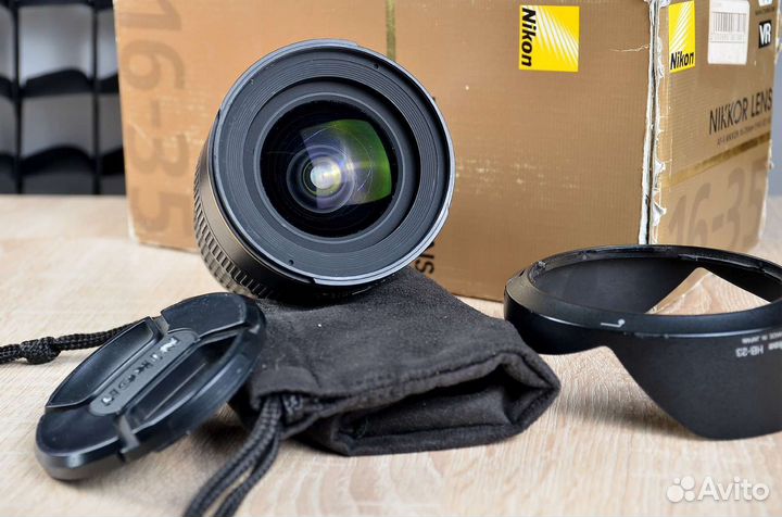 Объектив Nikon 16-35