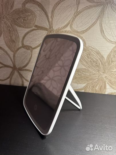 Зеркало настольное