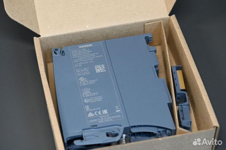 Siemens 6ES7 522-1BL01-0AB0 новый, без упак. 1 шт