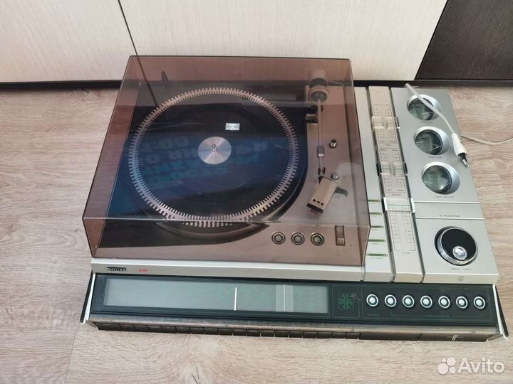 Проигрыватель винила Philips RH832 Торг