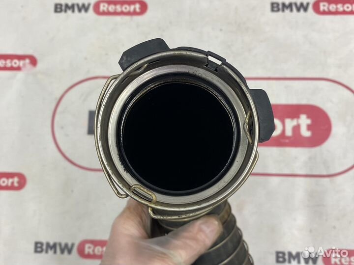Патрубок интеркулера B47 BMW F20 F22 F30 F32 F25