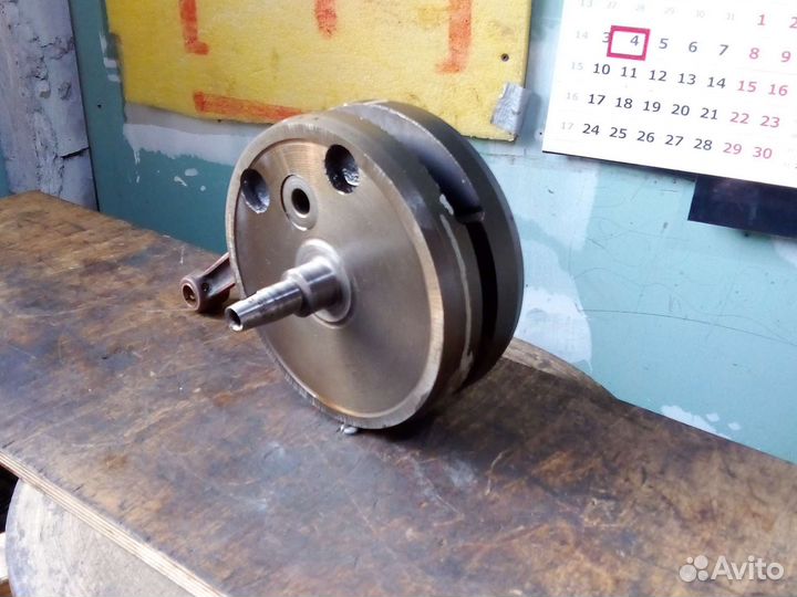 Коленвал двигателя мотоцикла Иж Планета 5