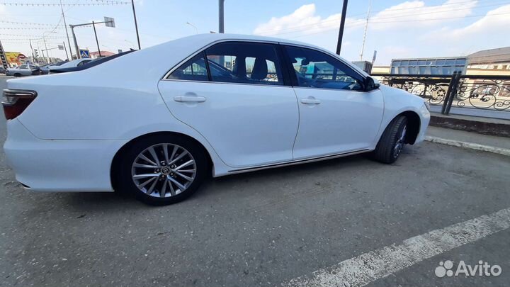 Toyota Camry 2.5 AT, 2014, 180 000 км