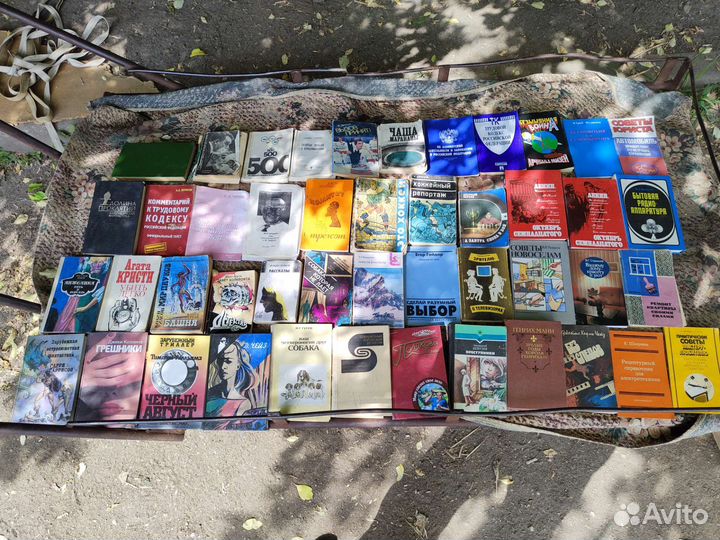 Книги.Приключения,детективы, триллеры